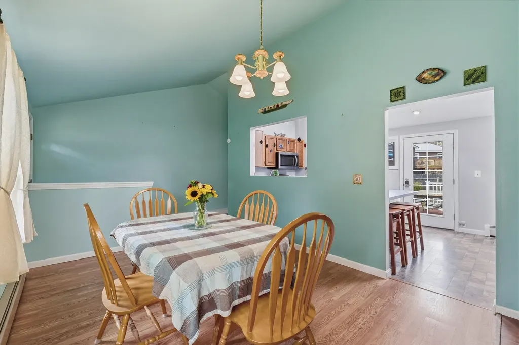 10 Merrymeeting Drive Topsham ME 04086