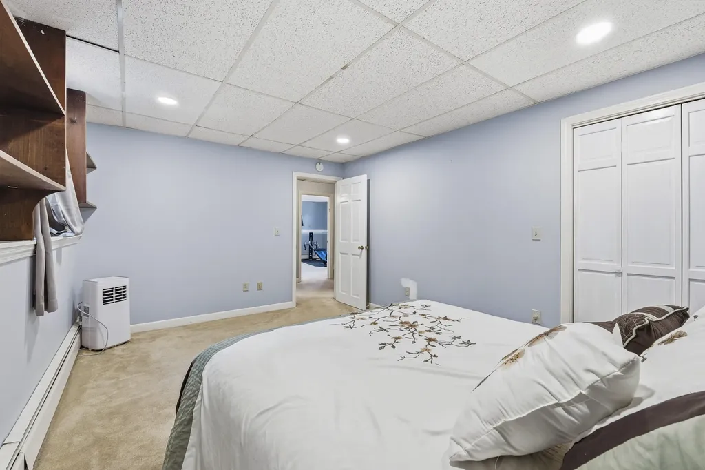 10 Merrymeeting Drive Topsham ME 04086