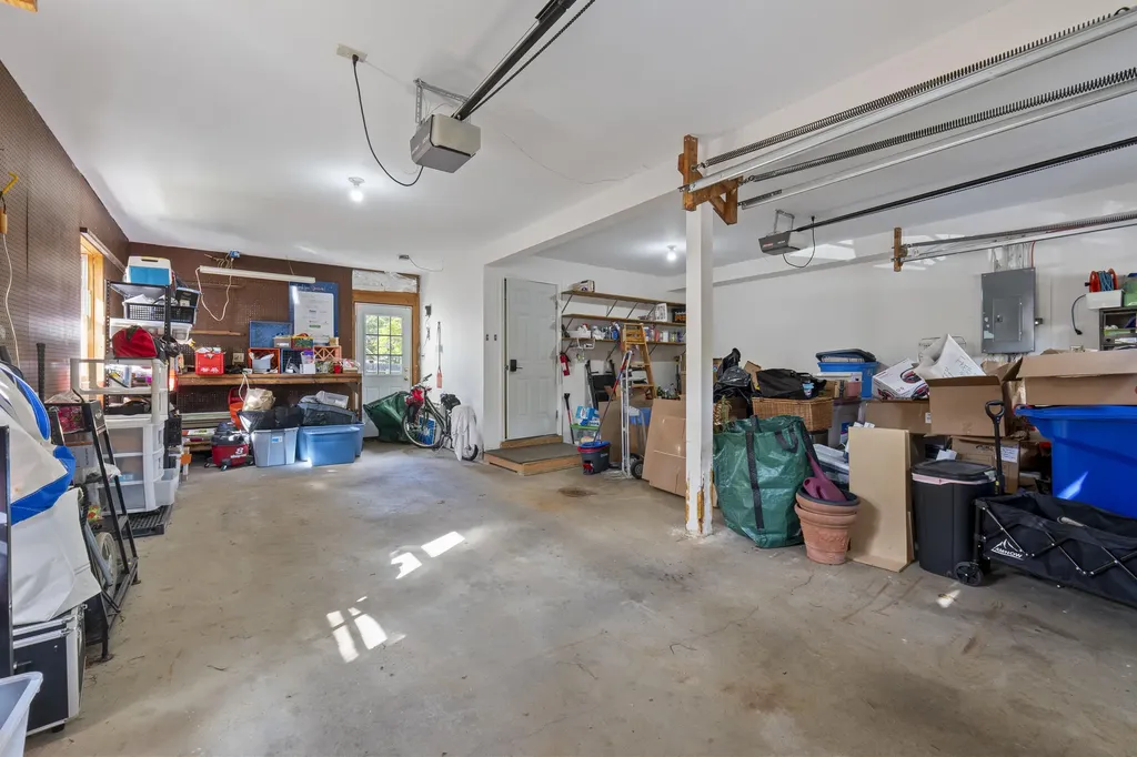 10 Merrymeeting Drive Topsham ME 04086