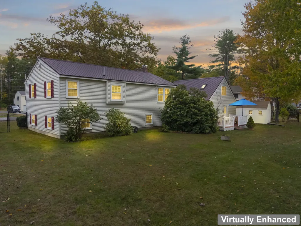 10 Merrymeeting Drive Topsham ME 04086