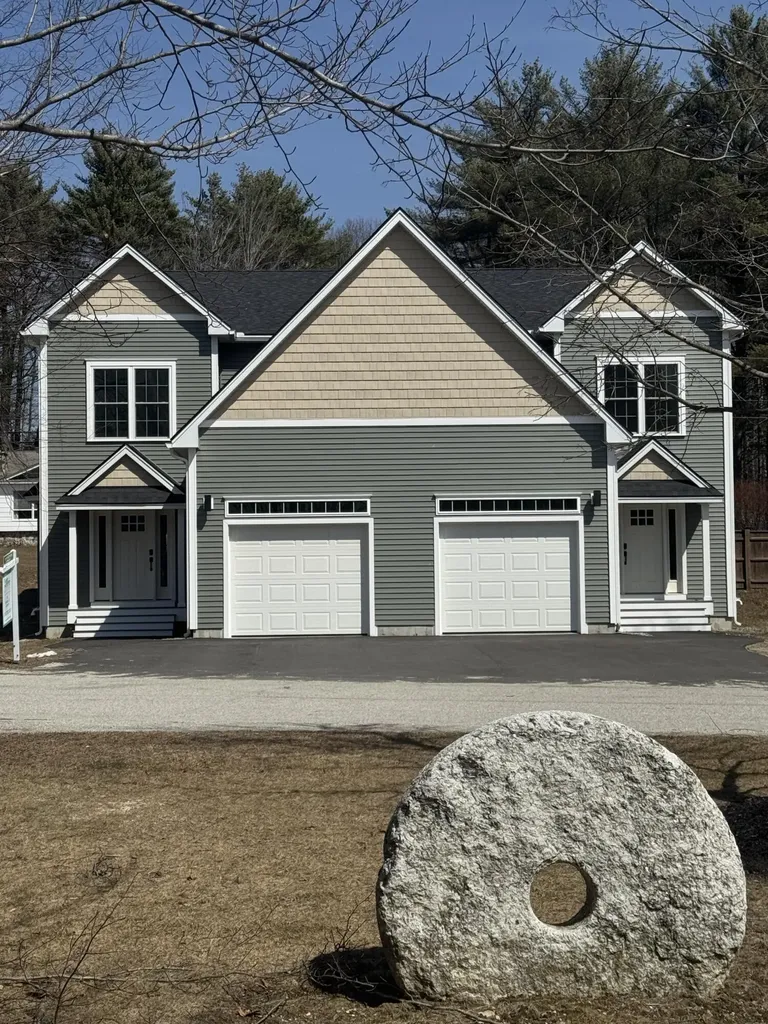 14 Harvest Hill Lane Auburn ME 04210