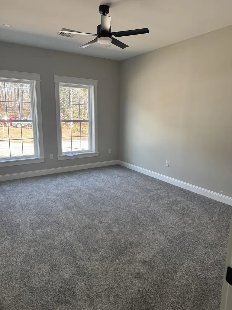 14 Harvest Hill Lane Auburn ME 04210