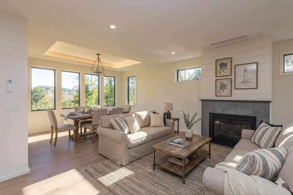 76 Park Street Rockport ME 04856