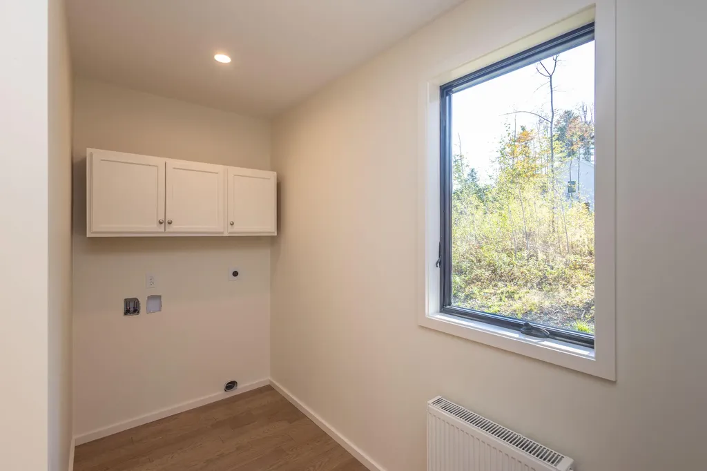 76 Park Street Rockport ME 04856