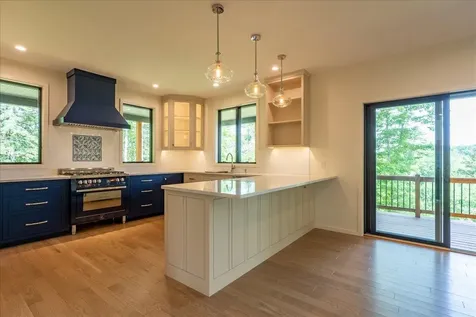 76 Park Street Rockport ME 04856