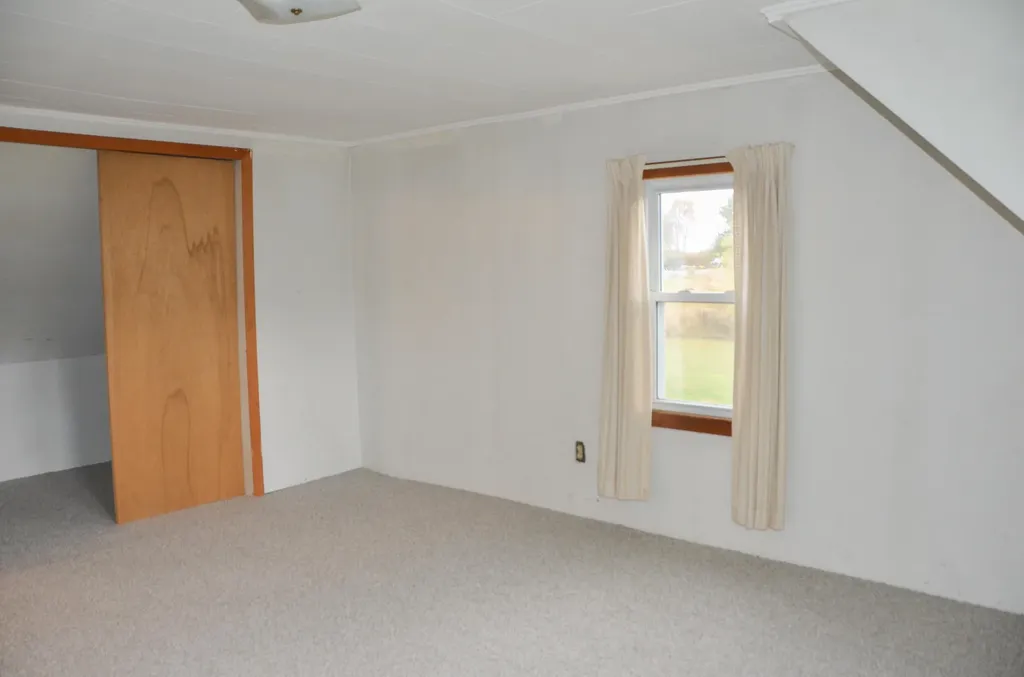 87 Middle Road Augusta ME 04330