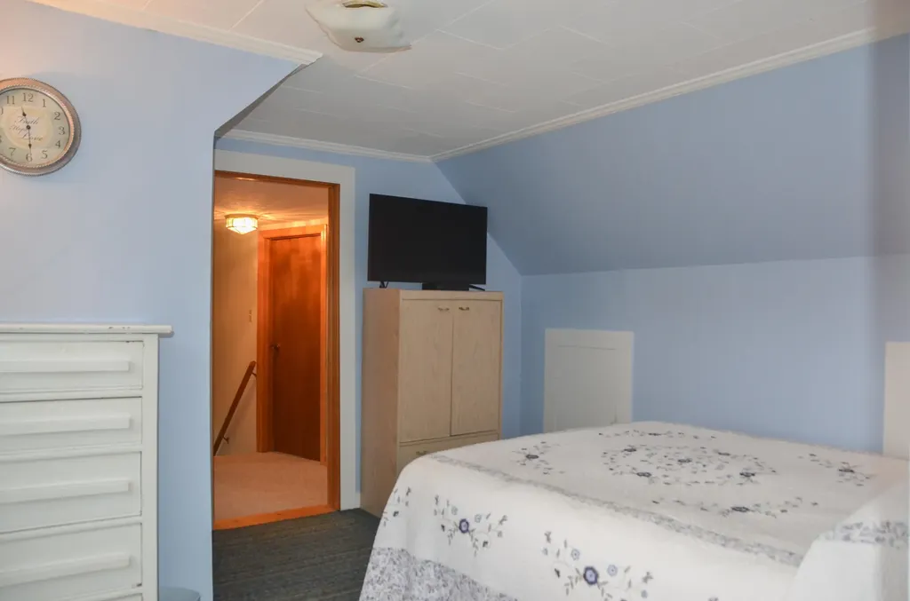 87 Middle Road Augusta ME 04330