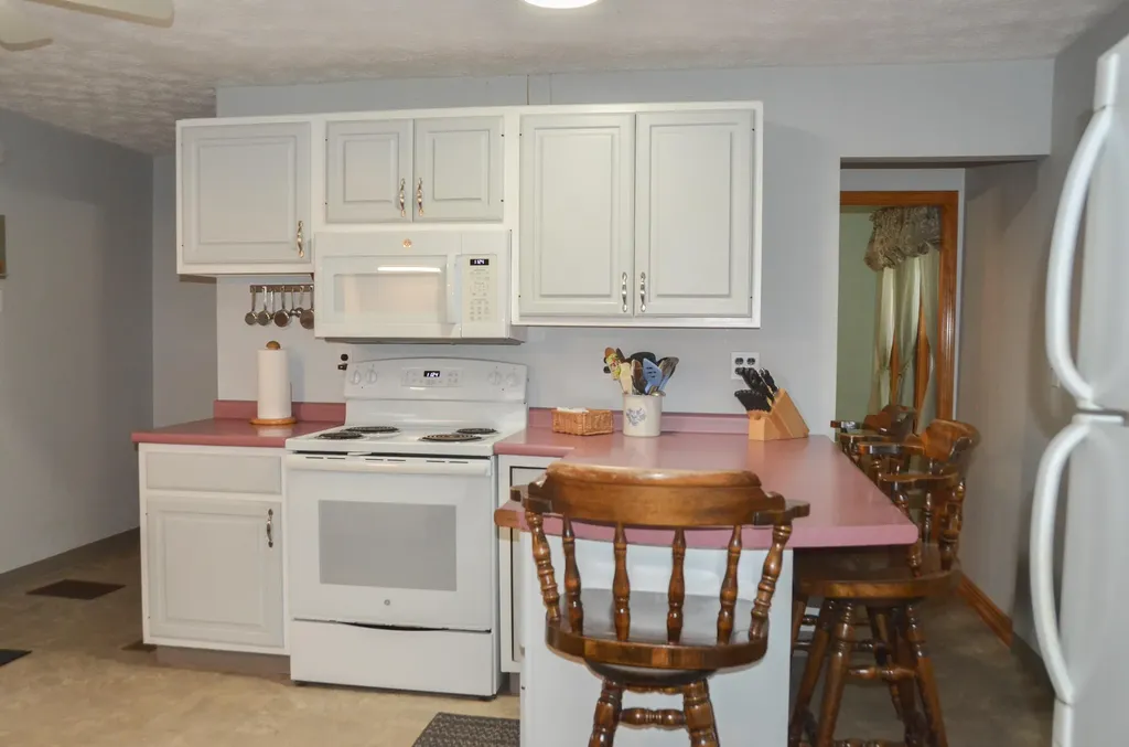 87 Middle Road Augusta ME 04330