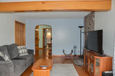 87 Middle Road Augusta ME 04330