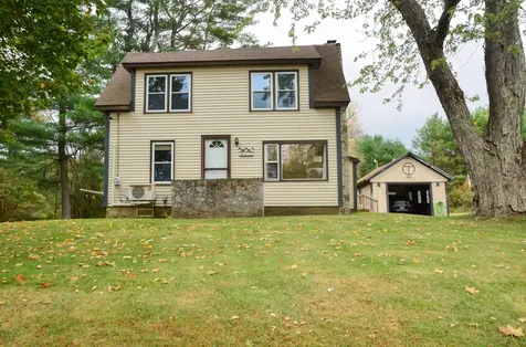 87 Middle Road Augusta ME 04330