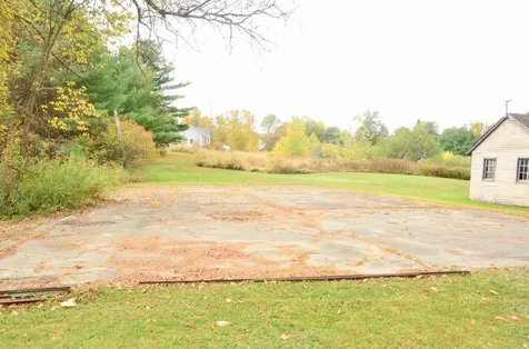 87 Middle Road Augusta ME 04330