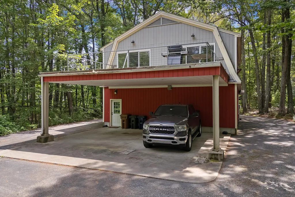 38 Pine Ridge Road Saco ME 04072