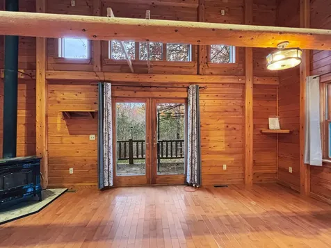 17 Klimavicz Road Dover-foxcroft ME 04426