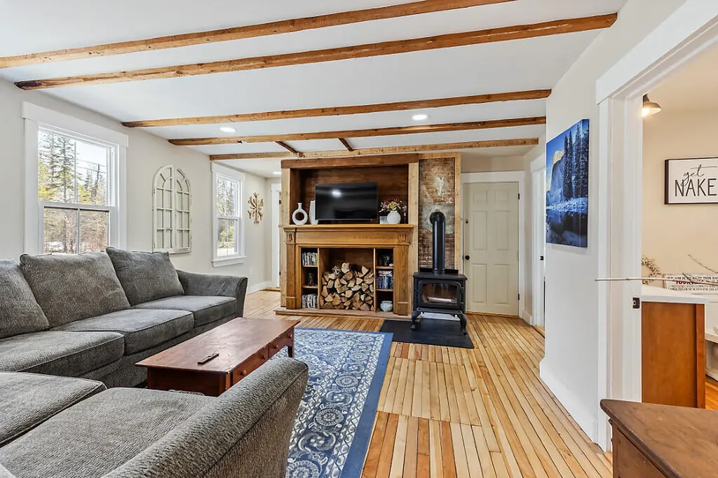 284 Dallas Hill Road Dallas Plt ME 04970