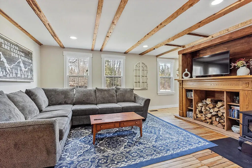 284 Dallas Hill Road Dallas Plt ME 04970