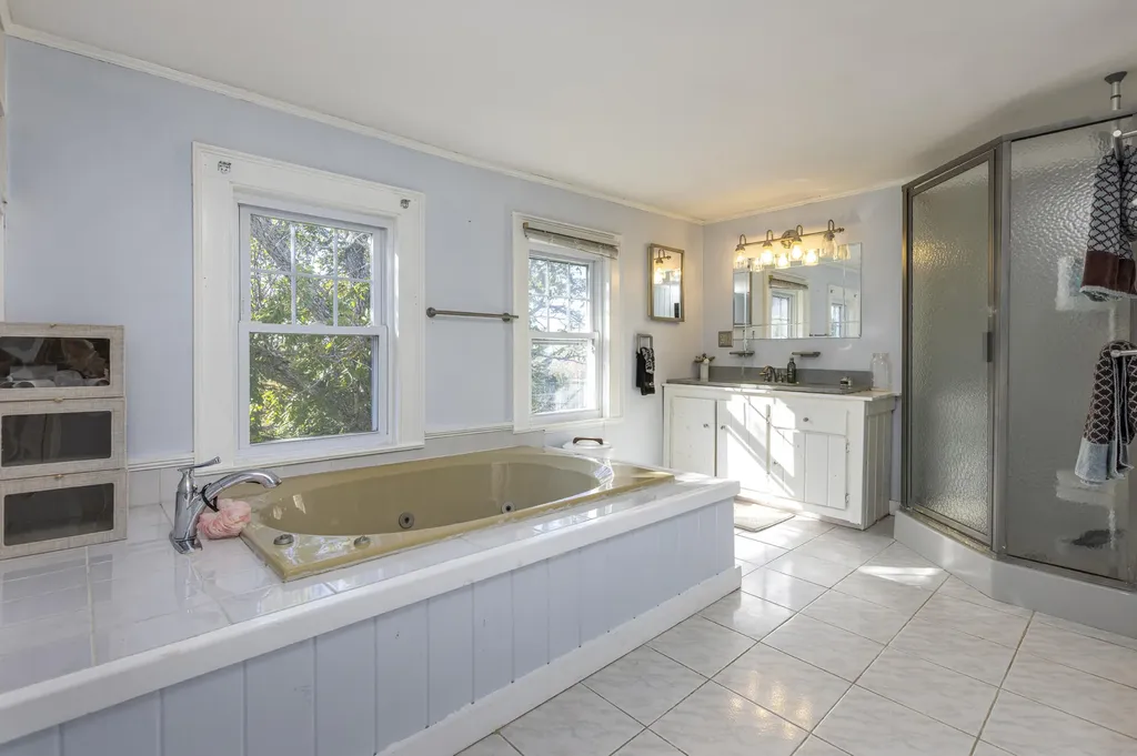 137 Durham Road Freeport ME 04032