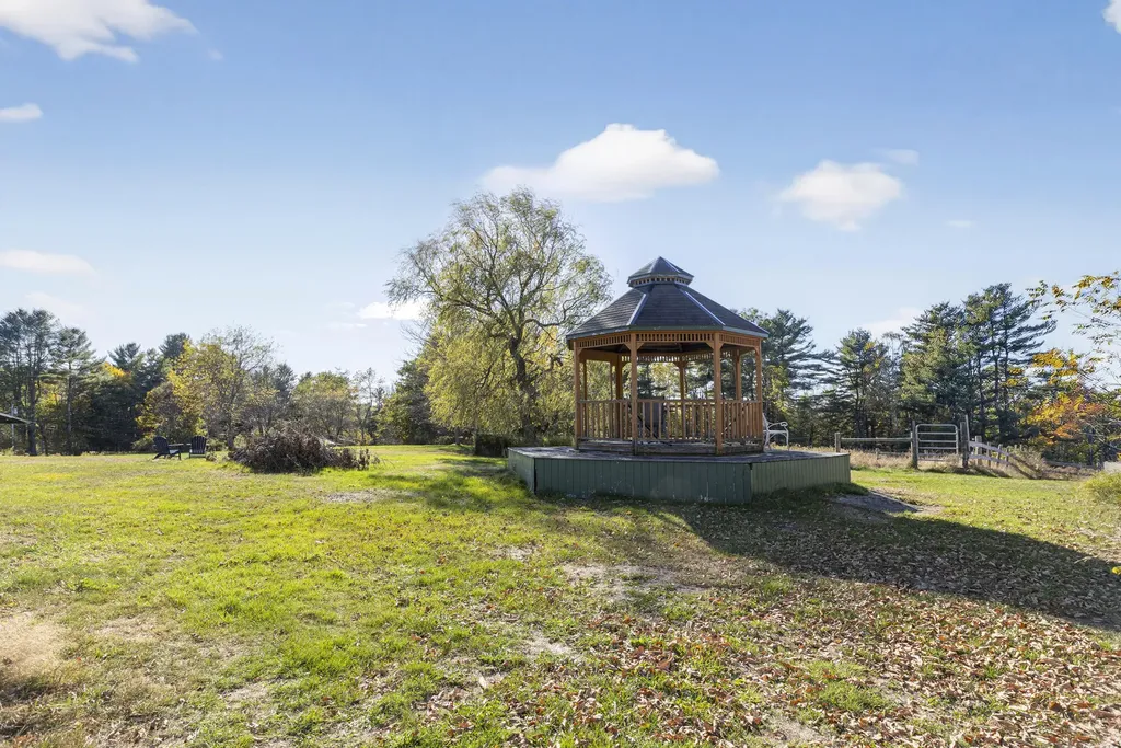 137 Durham Road Freeport ME 04032