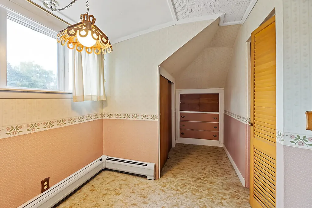 47 Sanger Avenue Waterville ME 04901