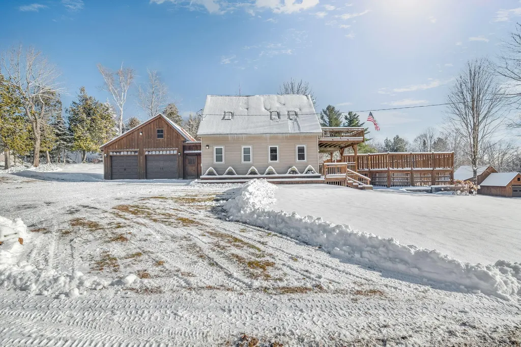 7 Hill Top Road Guilford ME 04443