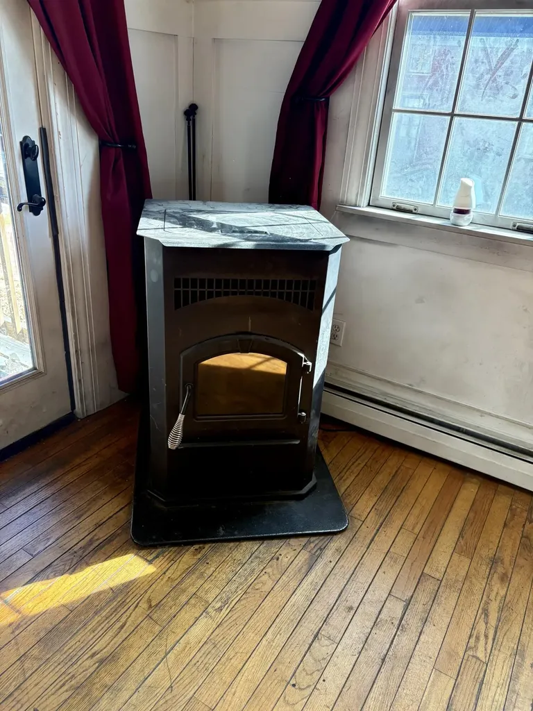 33 High Street Buckfield ME 04220