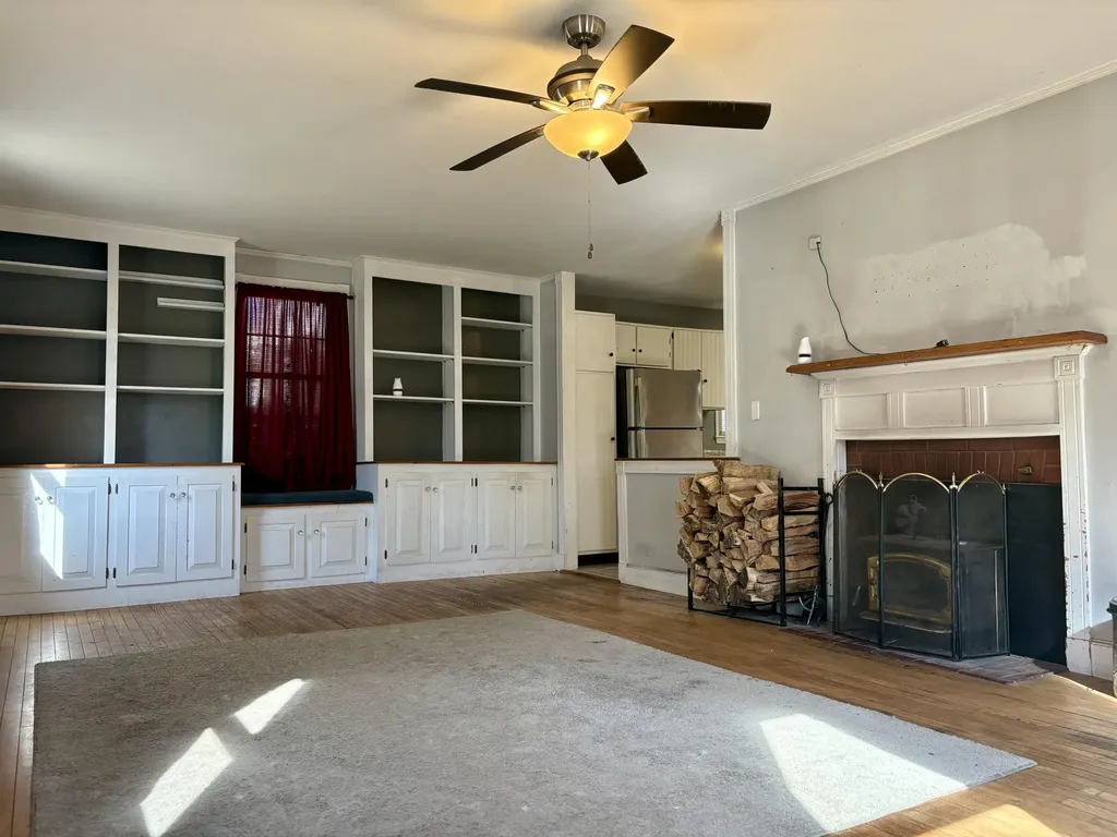 33 High Street Buckfield ME 04220