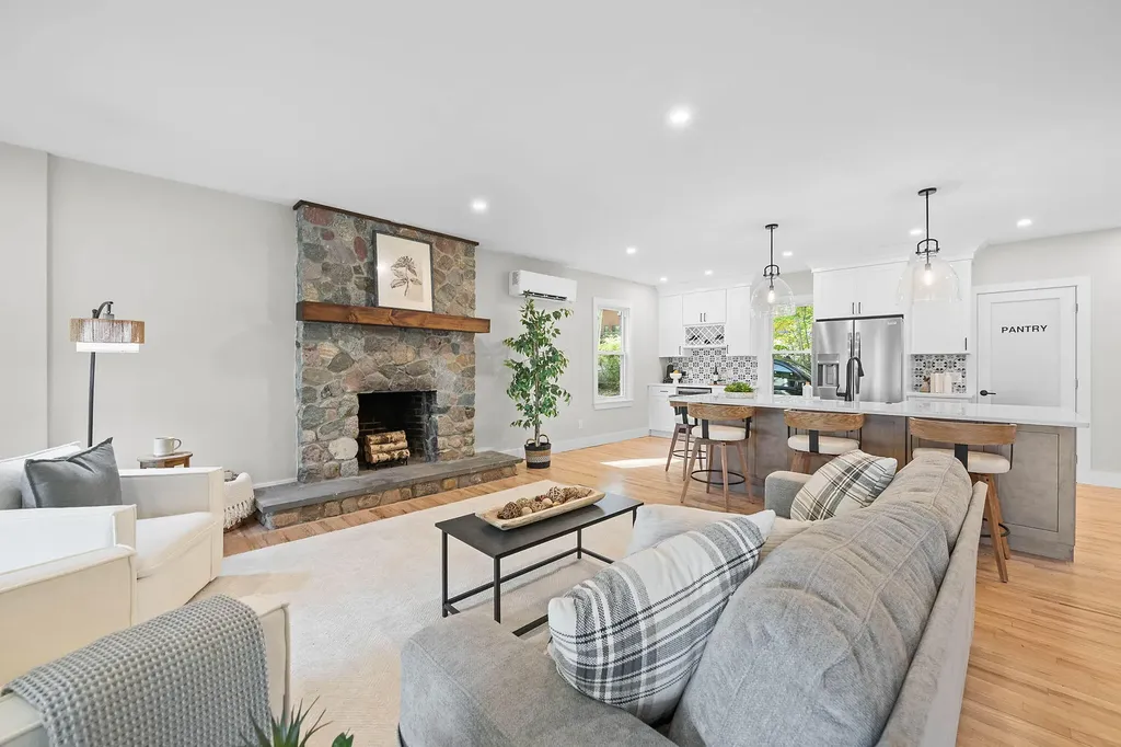72 Sand Beach Road Standish ME 04084