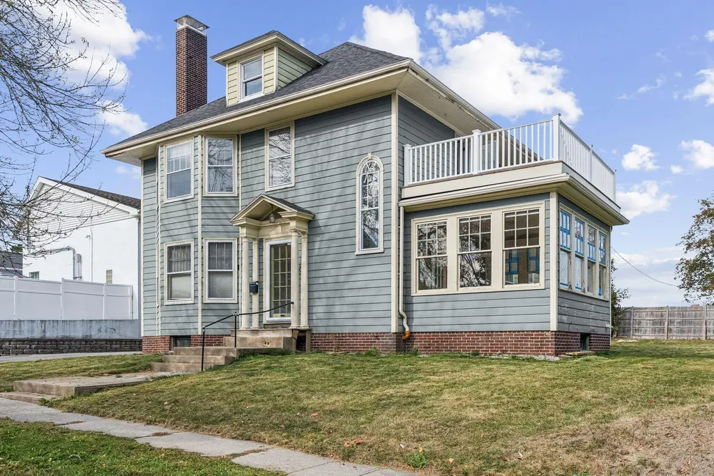 103 Deerfield Road Portland ME 04101