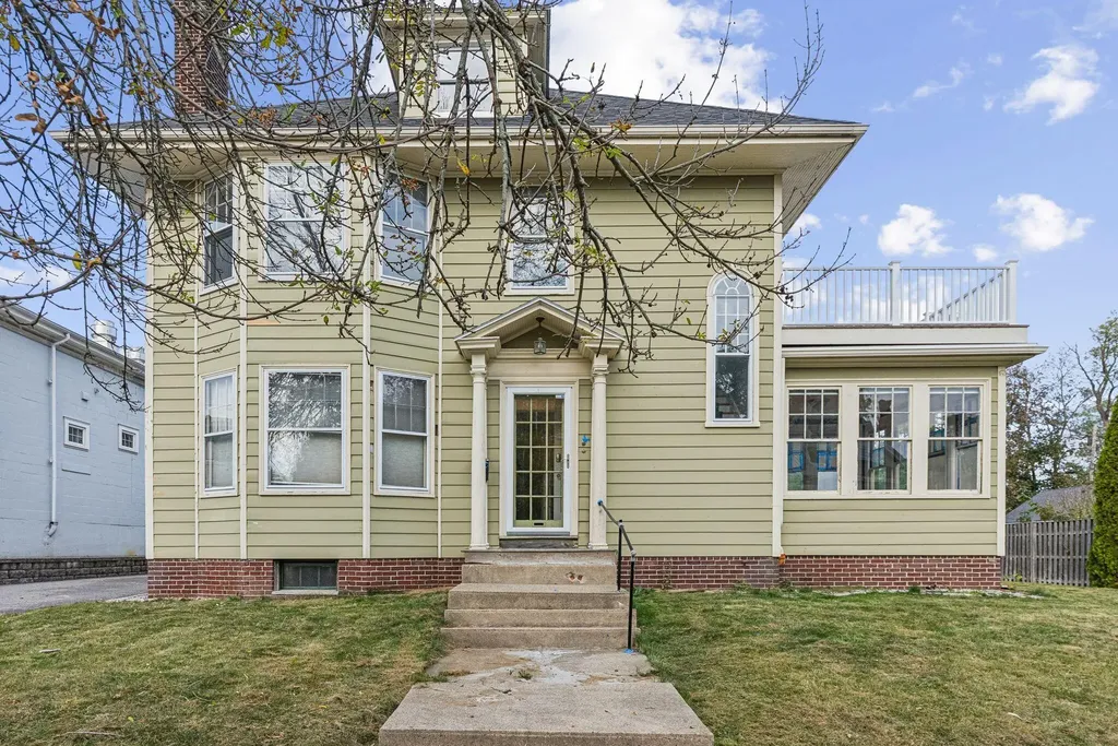 103 Deerfield Road Portland ME 04101