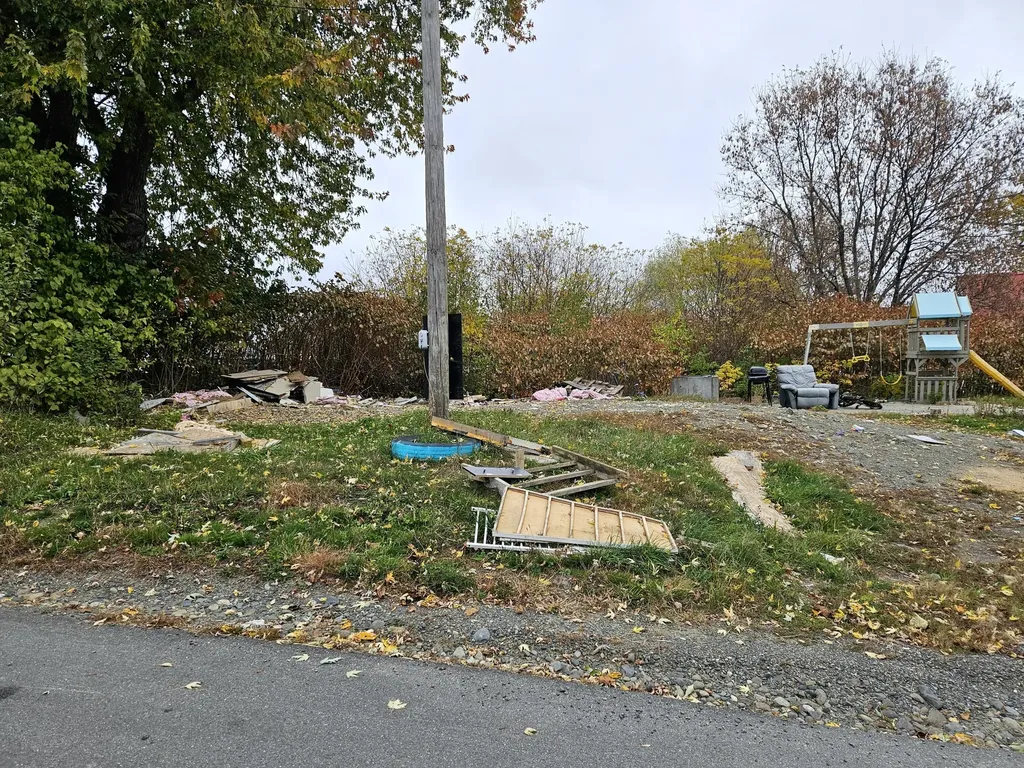 4 Daggett Street Milo ME 04463