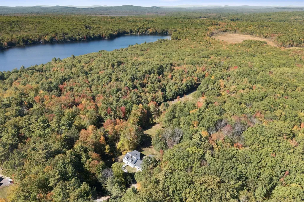 27 Goodwin Lane Lyman ME 04002