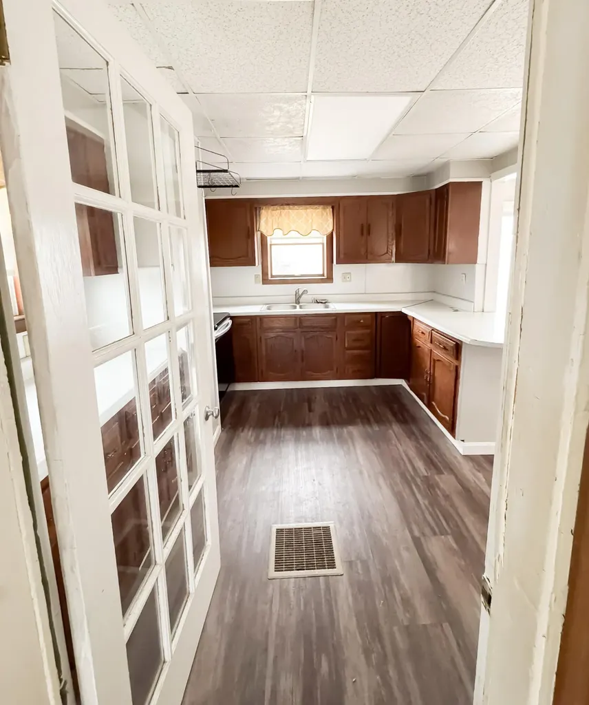 12 Pleasant Street Howland ME 04448