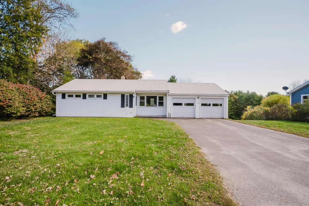 364 Cushman Road Winslow ME 04901