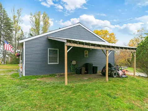 733 Middle Road Skowhegan ME 04976