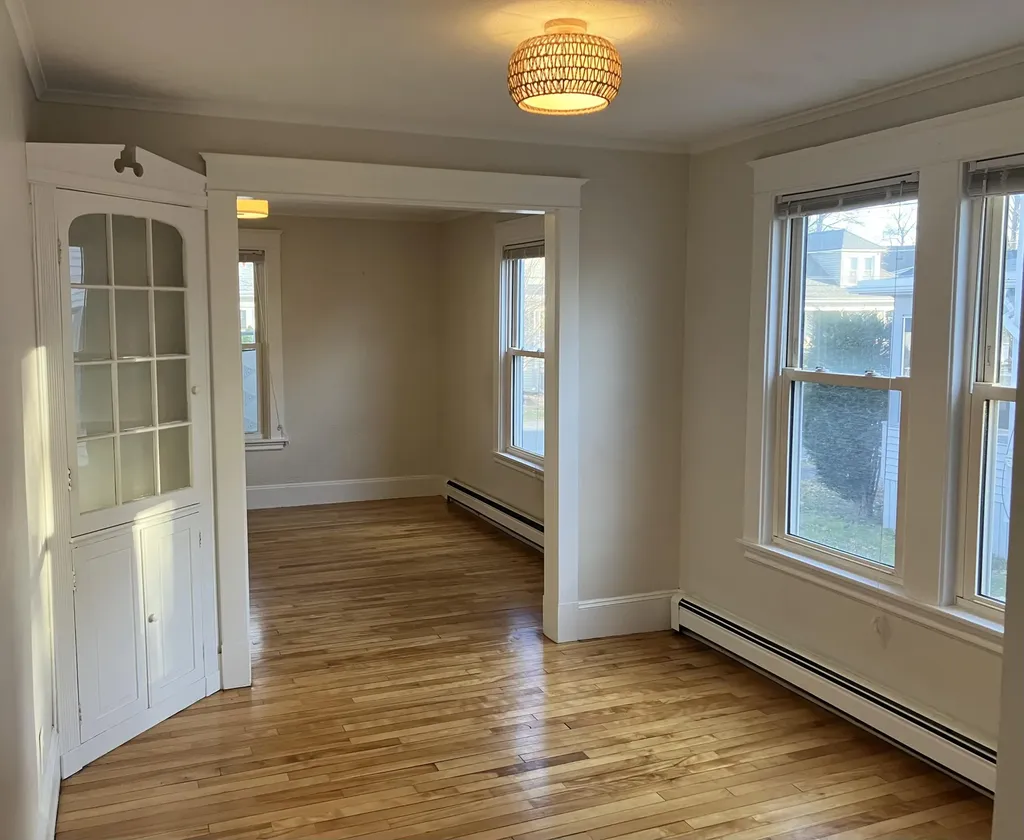 32 Hillis Street Portland ME 04103