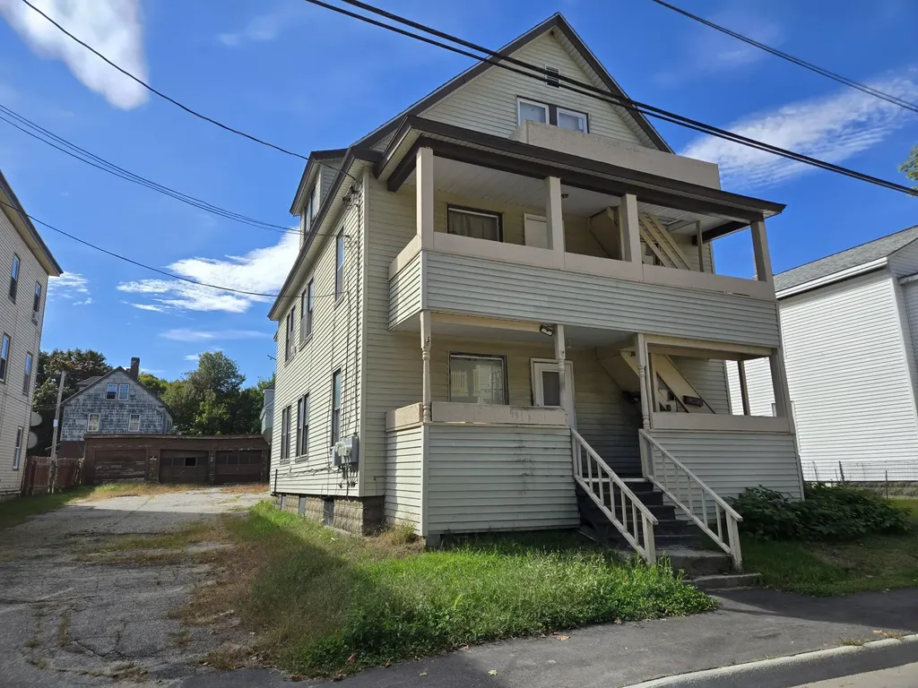 29 Falmouth Street Rumford ME 04276