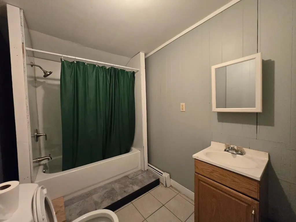 29 Falmouth Street Rumford ME 04276