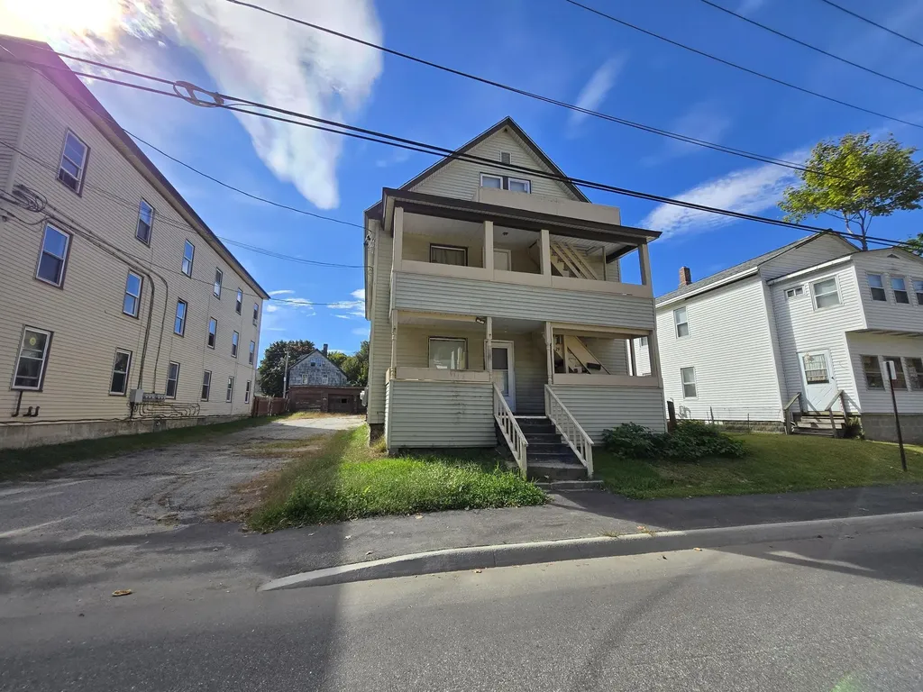 29 Falmouth Street Rumford ME 04276