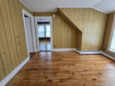 29 Falmouth Street Rumford ME 04276