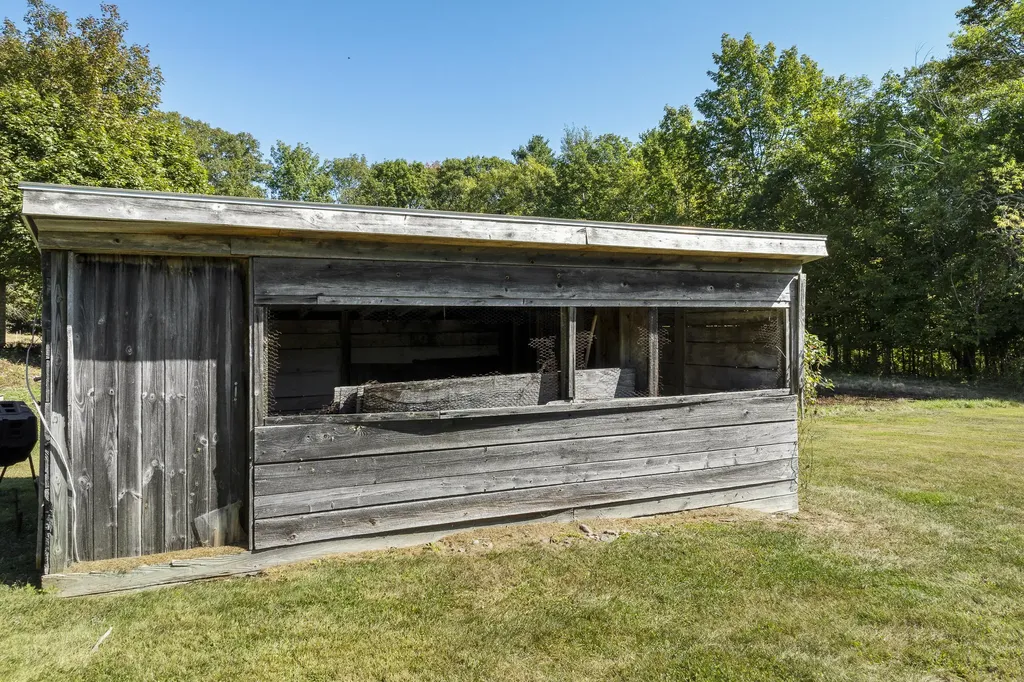 664 Boothbay Road Edgecomb ME 04556