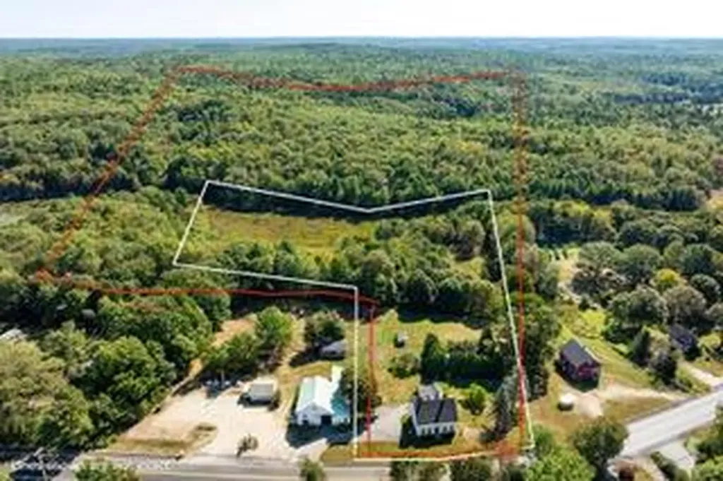 664 Boothbay Road Edgecomb ME 04556