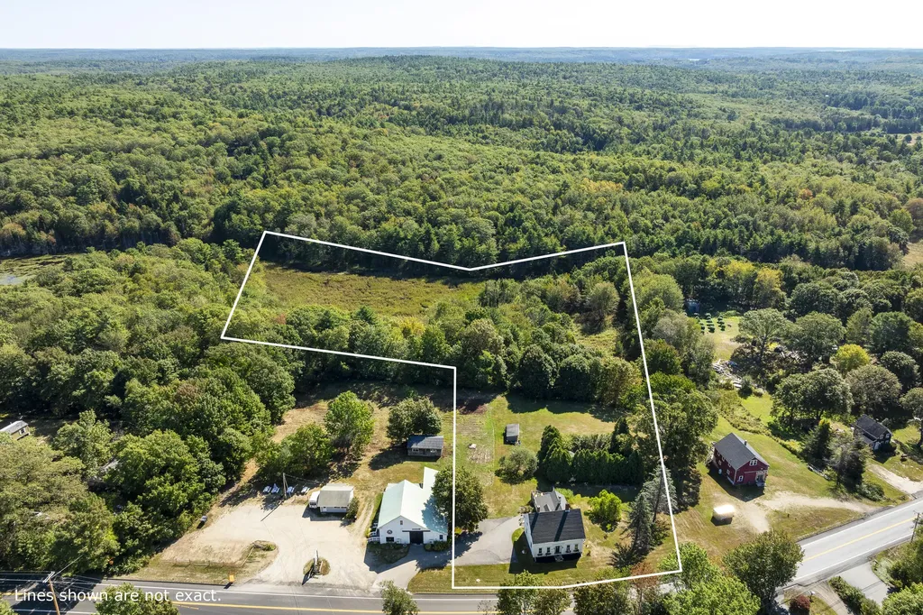 664 Boothbay Road Edgecomb ME 04556