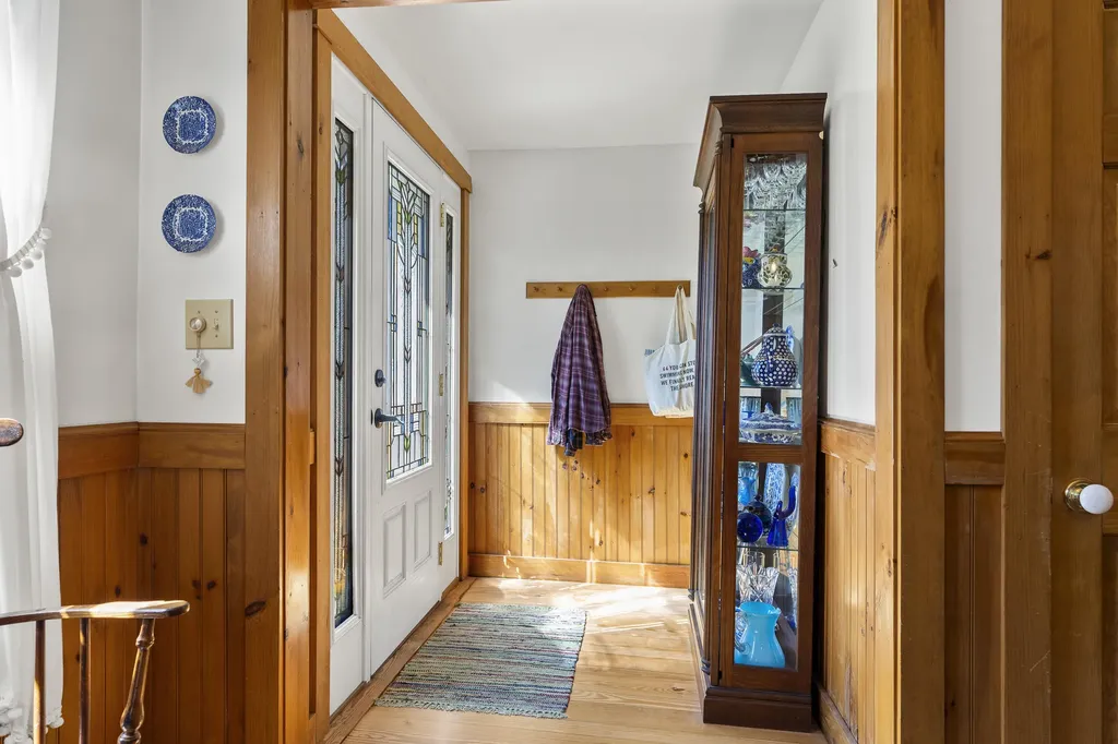 664 Boothbay Road Edgecomb ME 04556