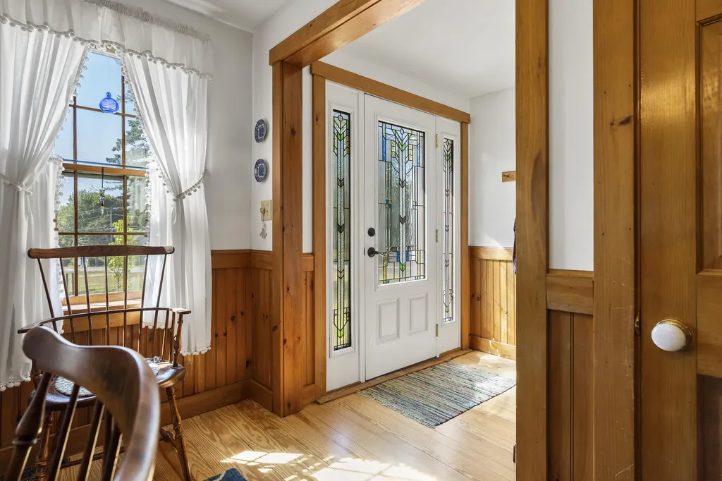 664 Boothbay Road Edgecomb ME 04556