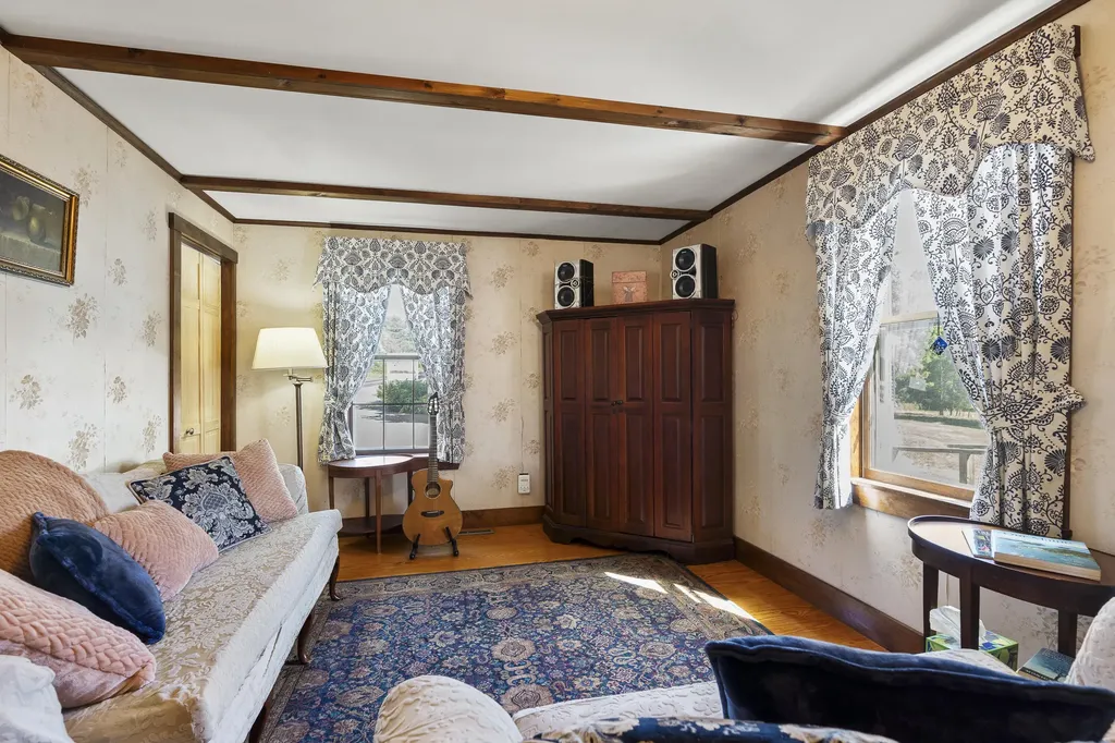 664 Boothbay Road Edgecomb ME 04556