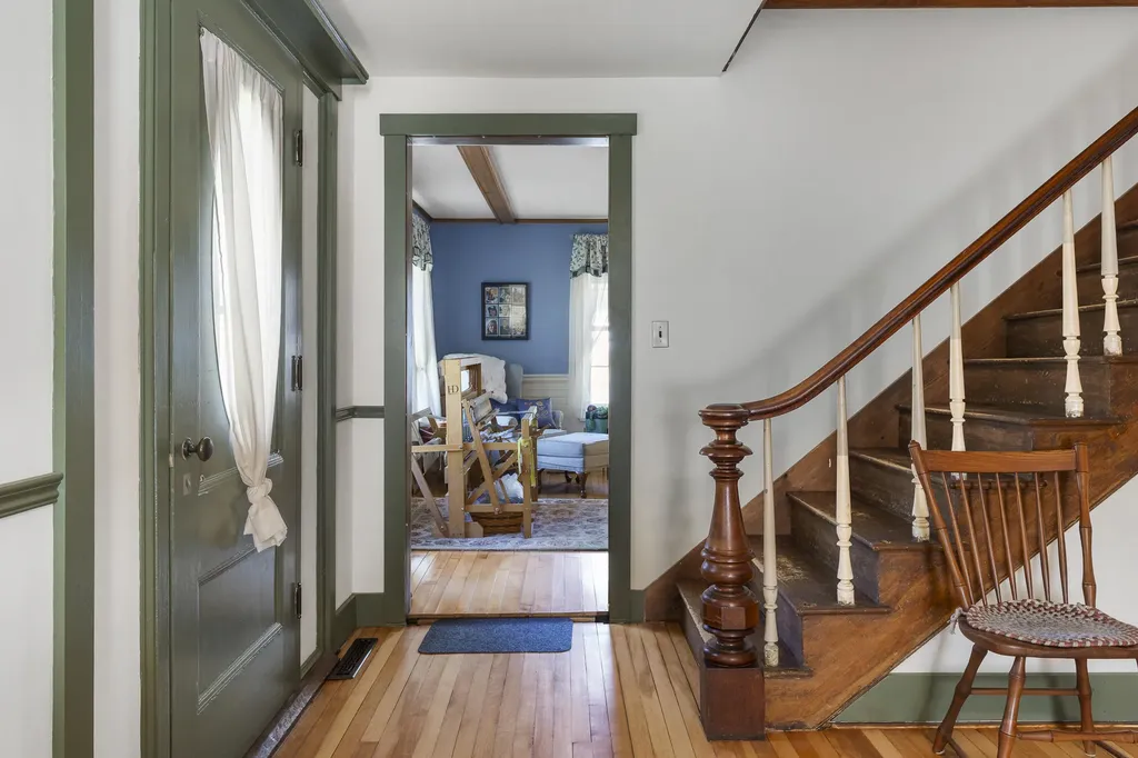 664 Boothbay Road Edgecomb ME 04556