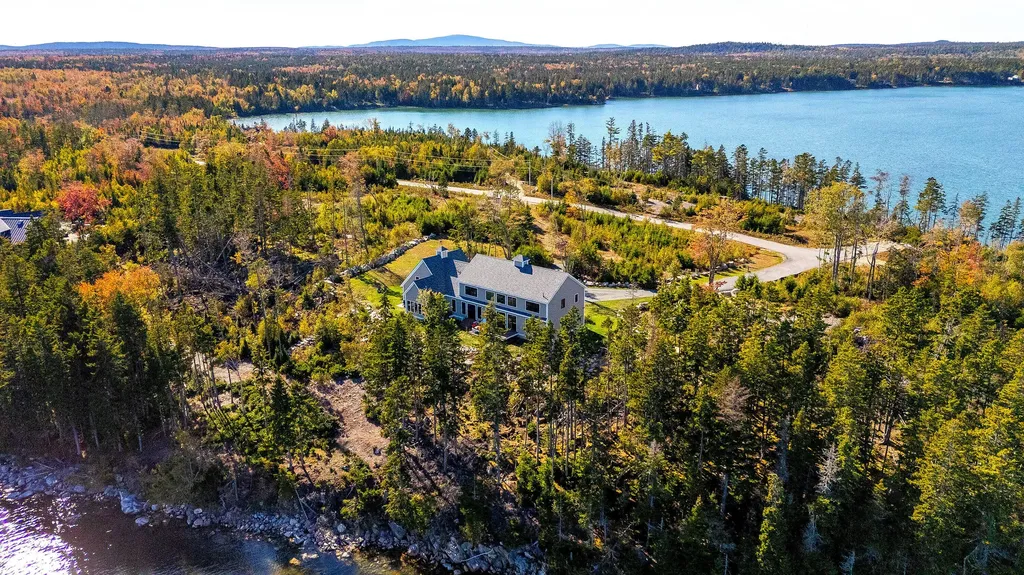 49 Peninsula Shores Road Gouldsboro ME 04624