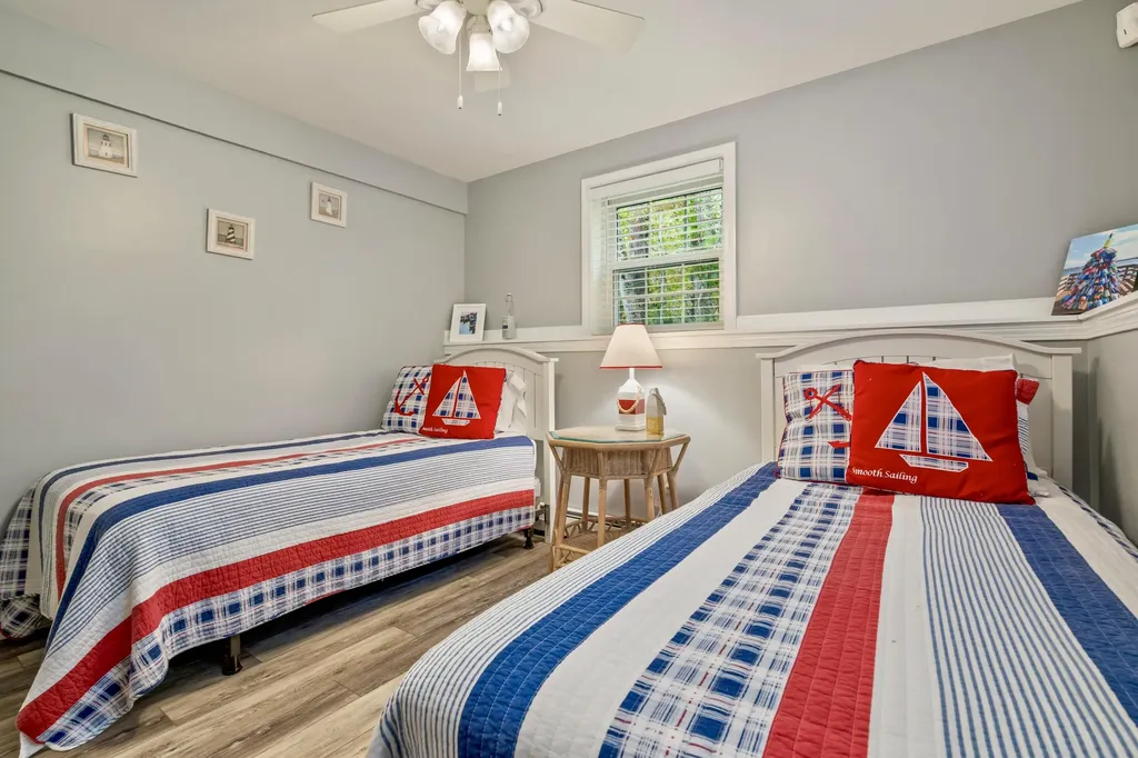 29 Simpson Street Wells ME 04090