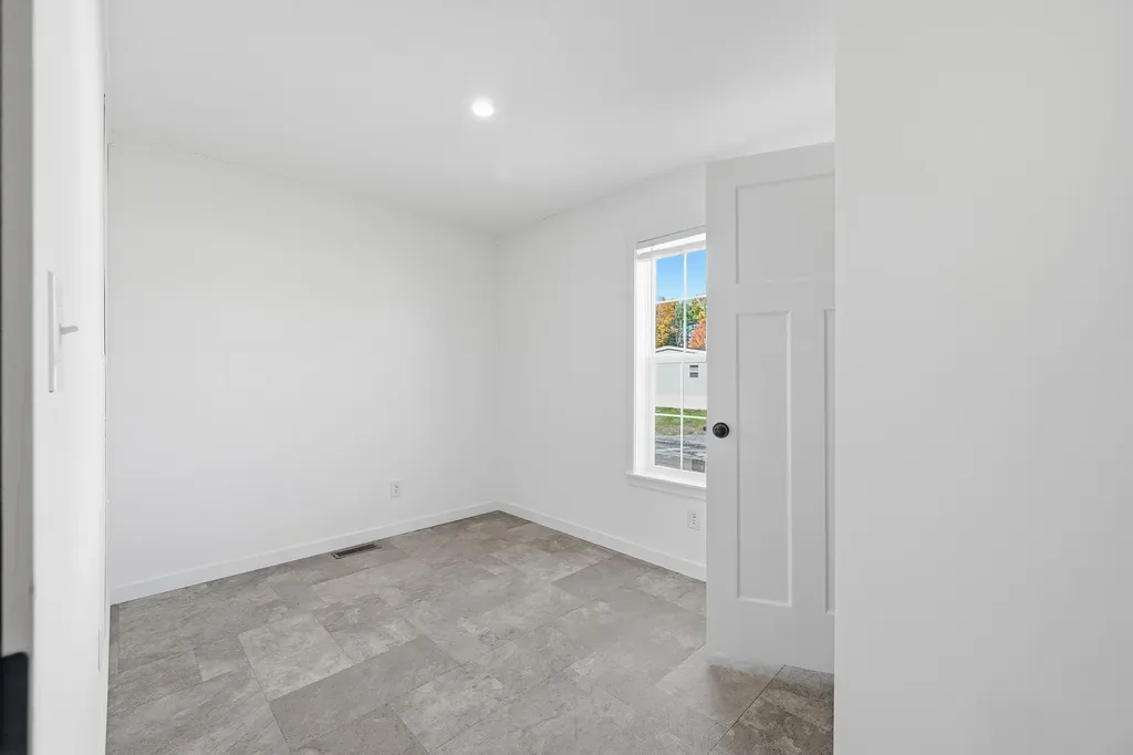 4 Valerie Lane Waterville ME 04901