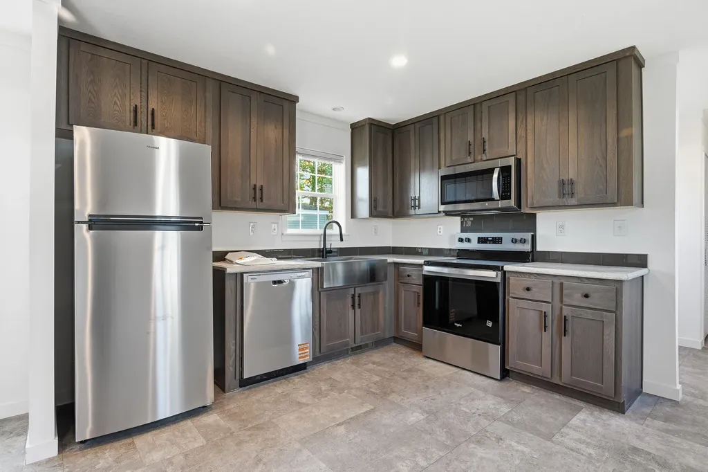 4 Valerie Lane Waterville ME 04901