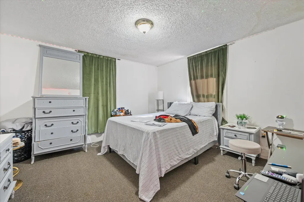 34 Winter Street Bangor ME 04401